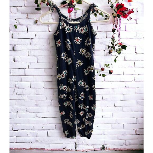 Hanna Andersson Jumpsuit Romper Size 6-7 120cm Floral Sleeveless Navy Daisies - Picture 1 of 6